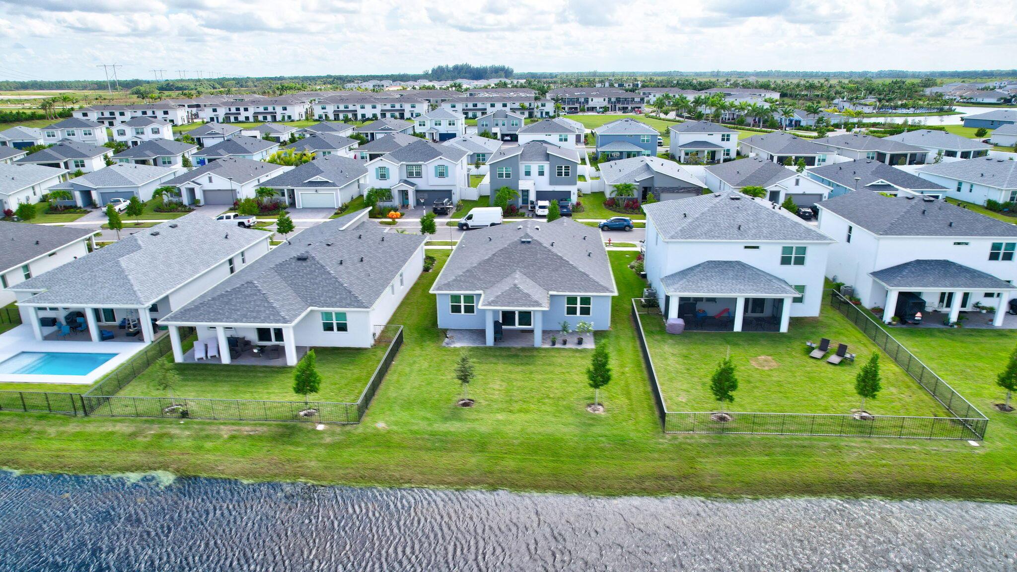 CADENCE PHASE II - Residential