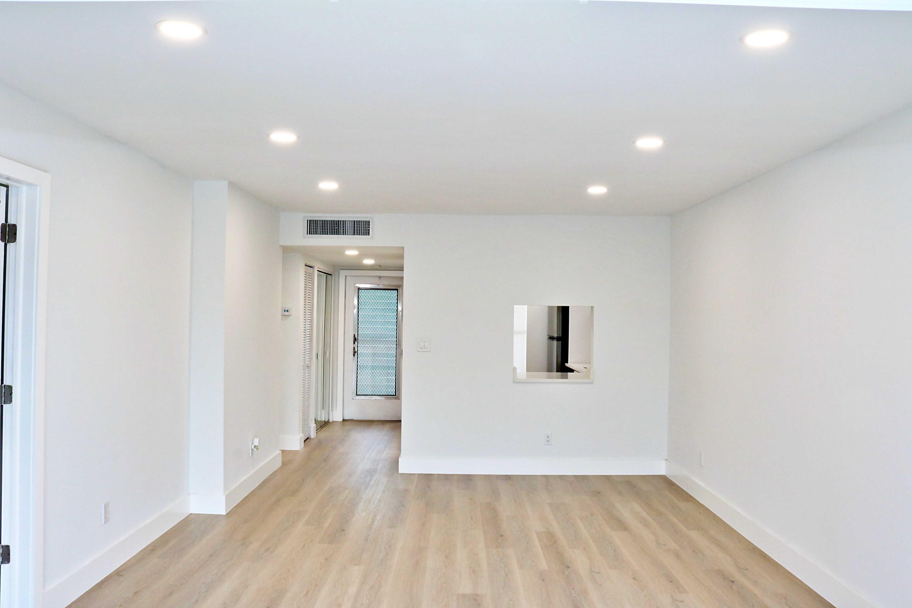 6000 NW 64TH Avenue 303