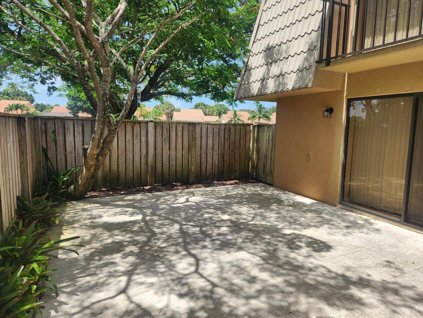 5609 56th Way