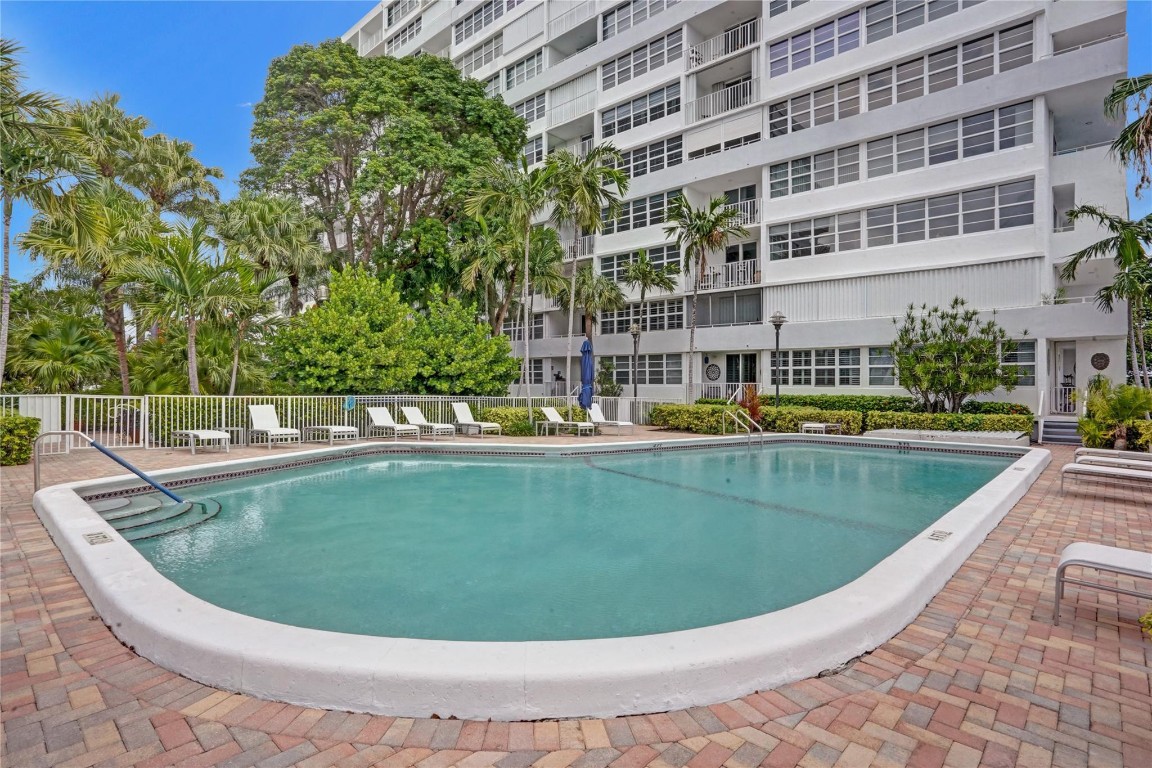 East Point Towers - Residential