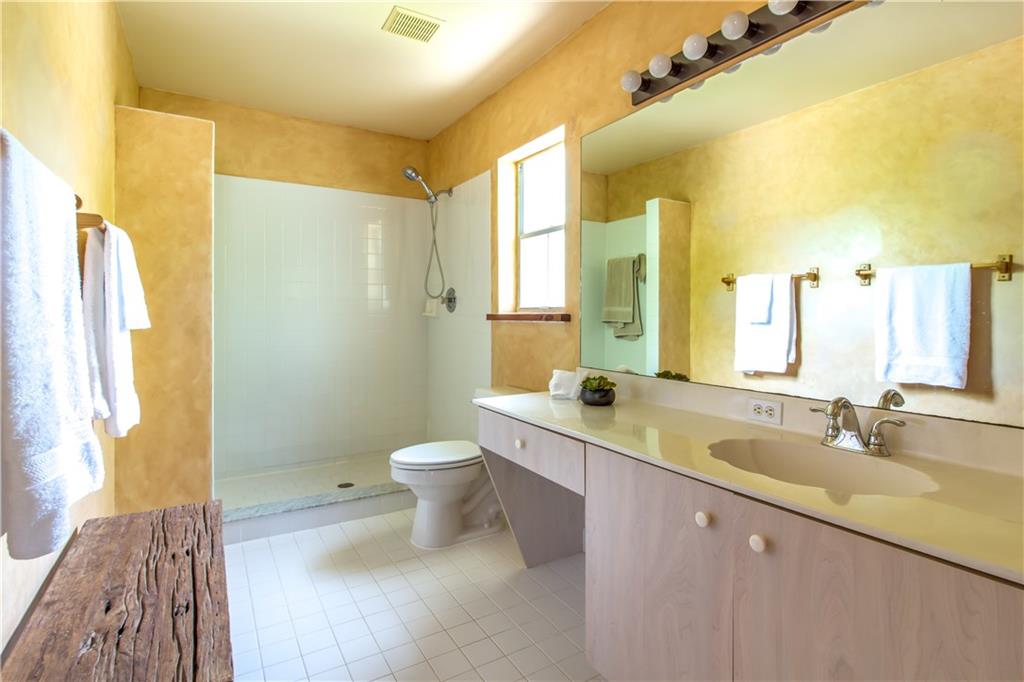 Lakes Of Newport II 158-2 - Residential