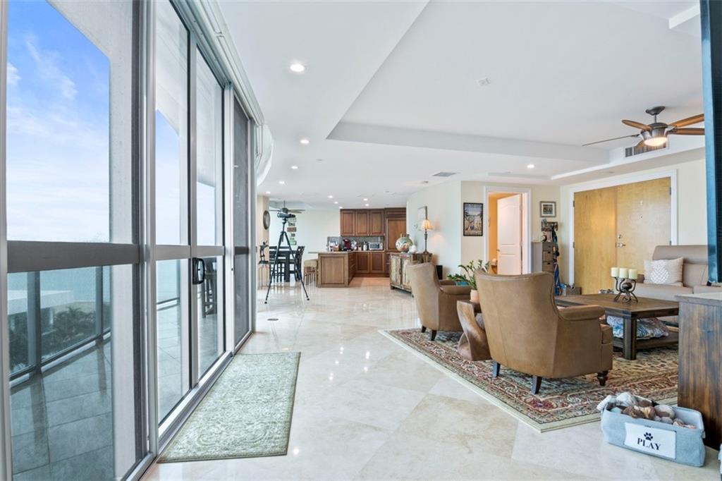 Coconut Grove Residences - Residential