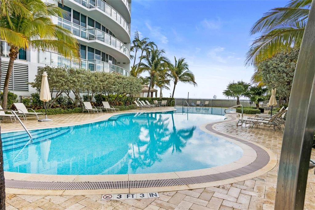 Coconut Grove Residences - Residential