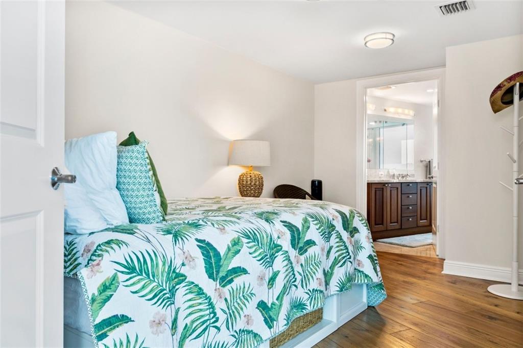 Coconut Grove Residences - Residential