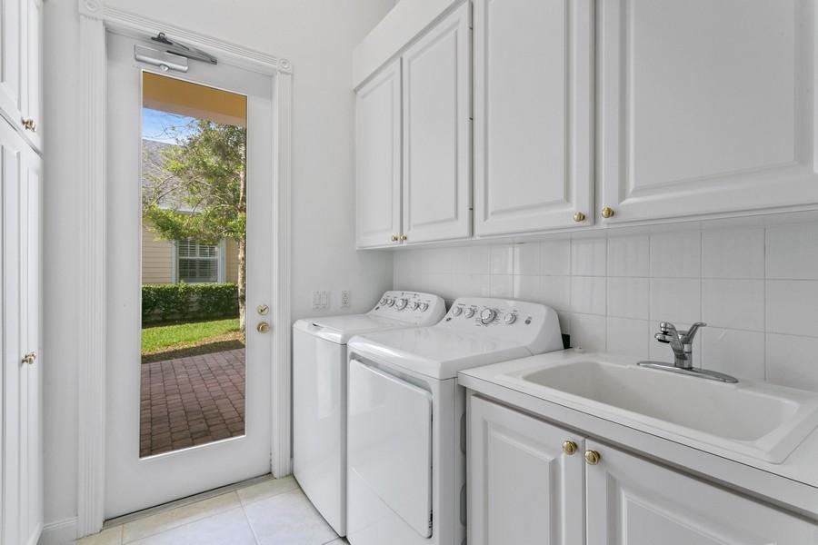 Island at Abacoa - Residential Lease