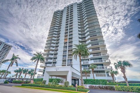 A home in North Palm Beach