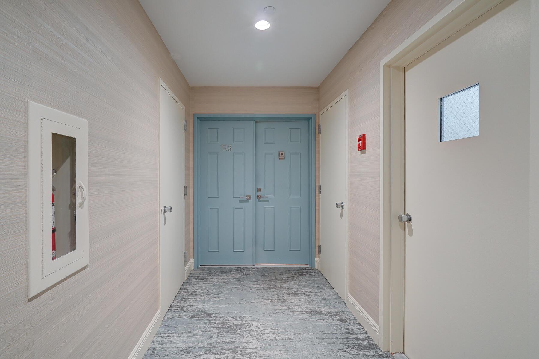 OLD PORT COVE TOWER WEST COND DECL FILED 5-7-
80 - Residential