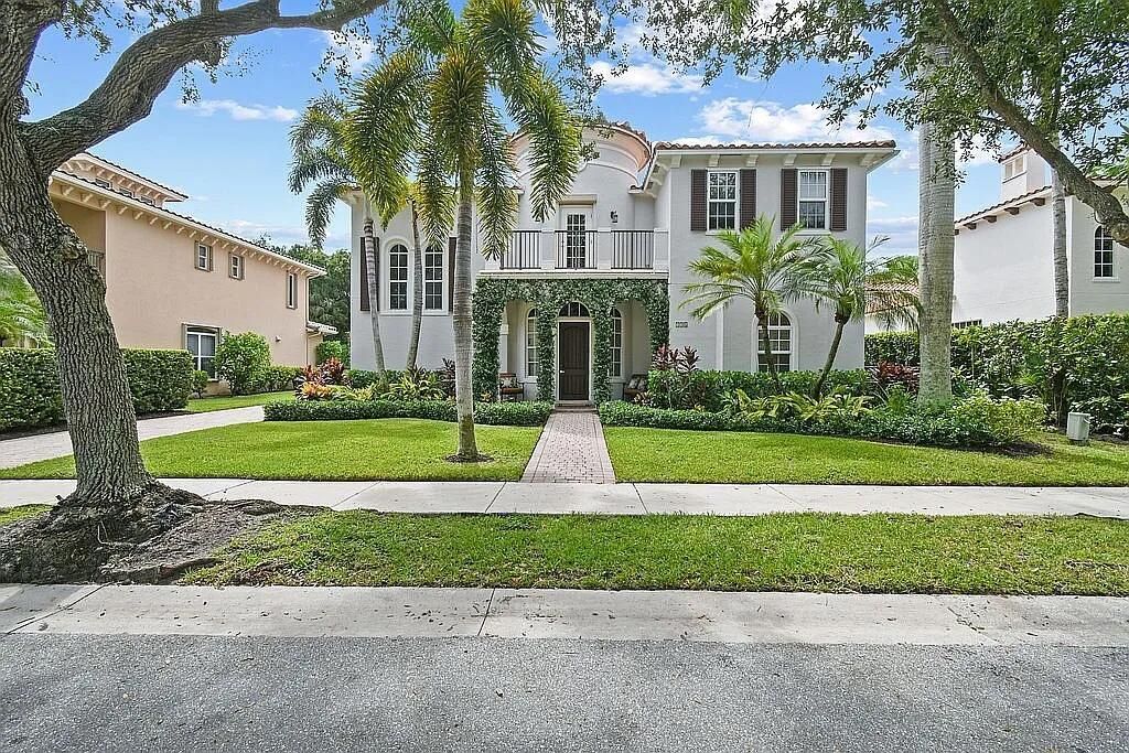 Photo of 136 Segovia Way, Jupiter, FL 33458 (MLS # R11133777)