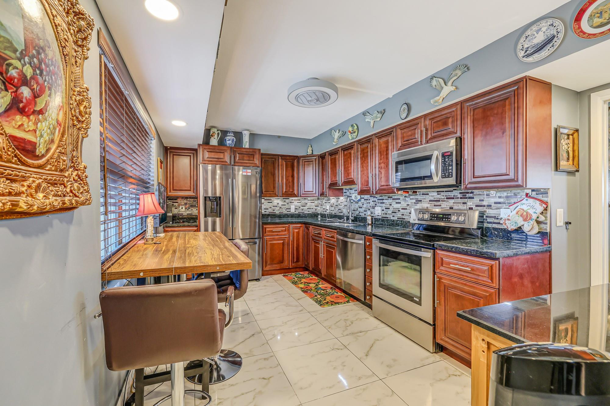 Palm Aire - Residential