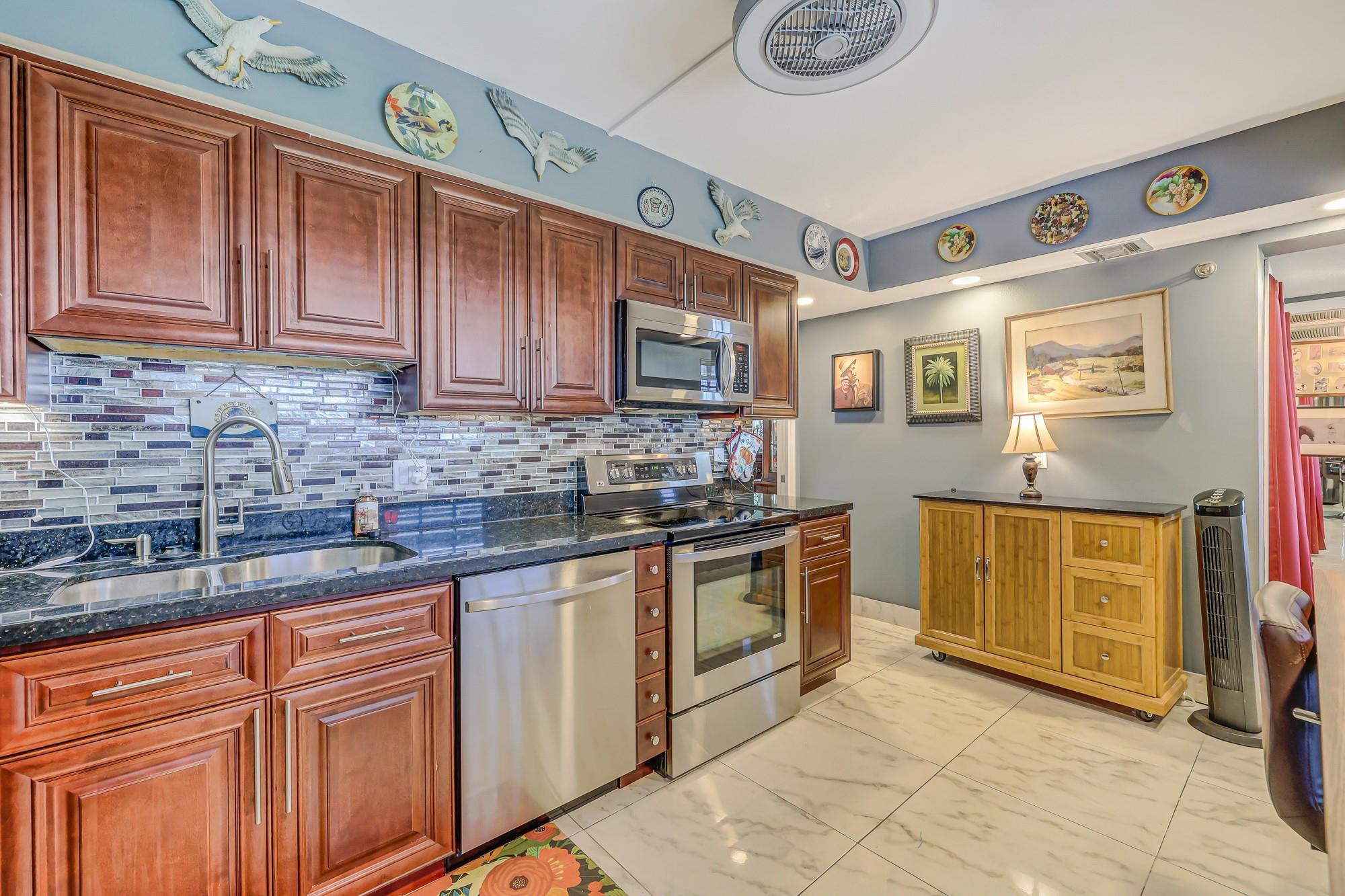 Palm Aire - Residential