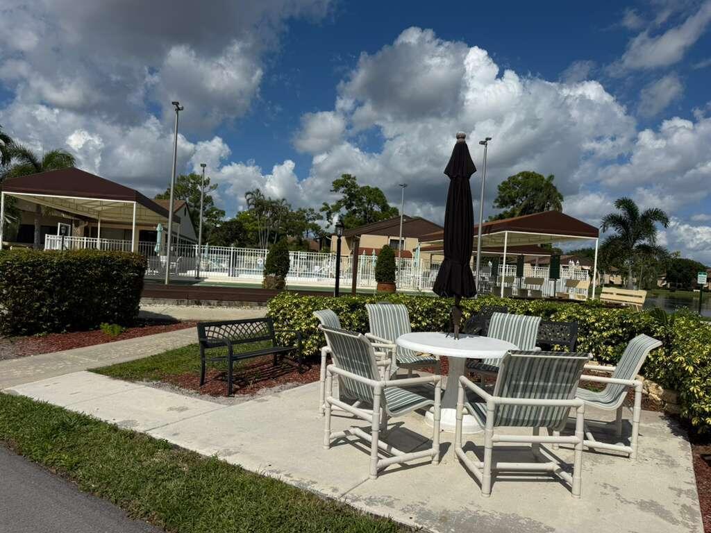 PINE RIDGE SOUTH II CONDO - Residential