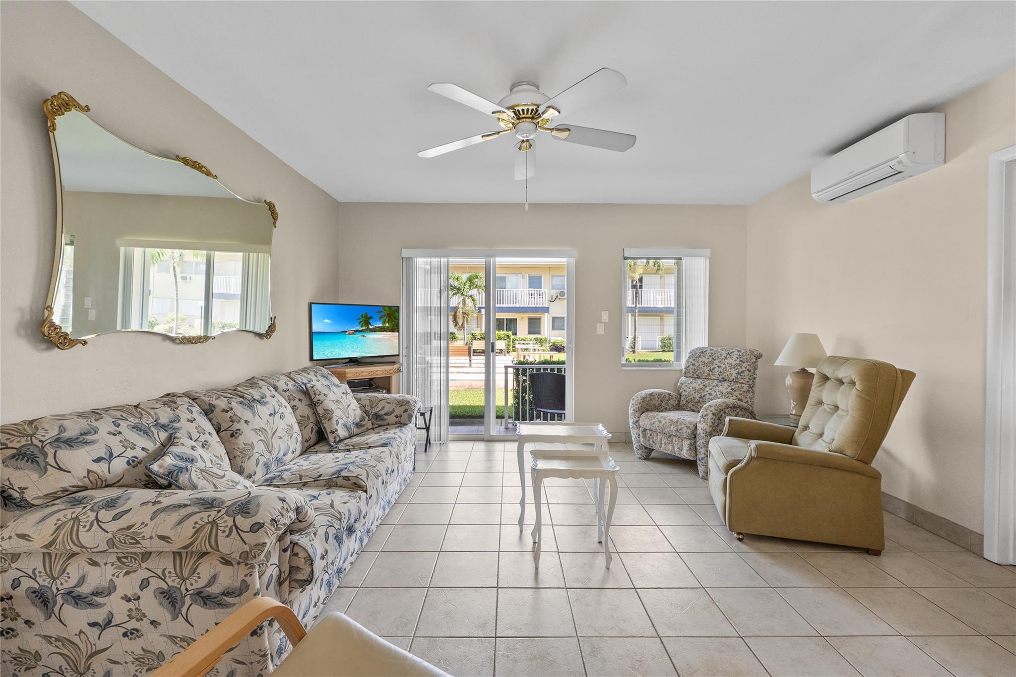 Sunshine Villa - Residential