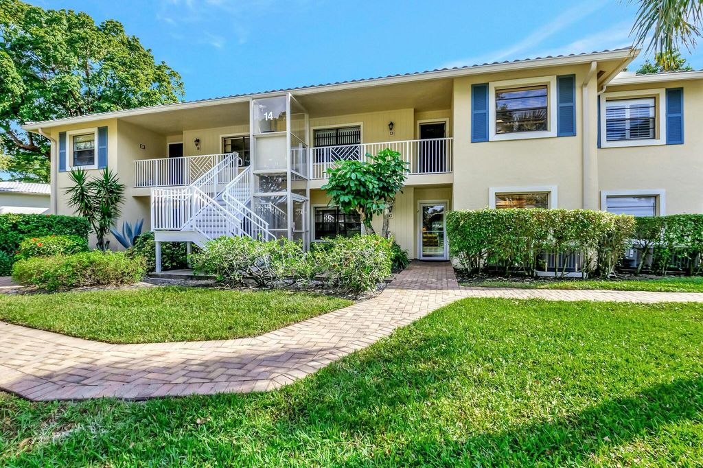 Photo of 14 Westgate Lane #C, Boynton Beach, FL 33436 (MLS # R11053156)