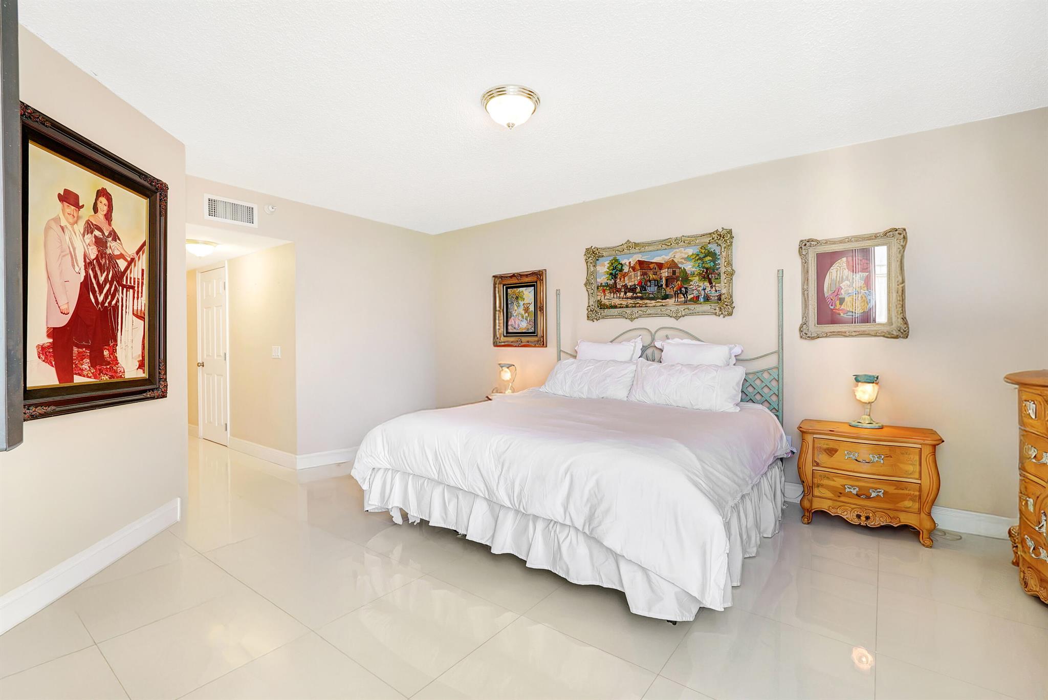 SANDS POINTE OCEAN BEACH - Residential