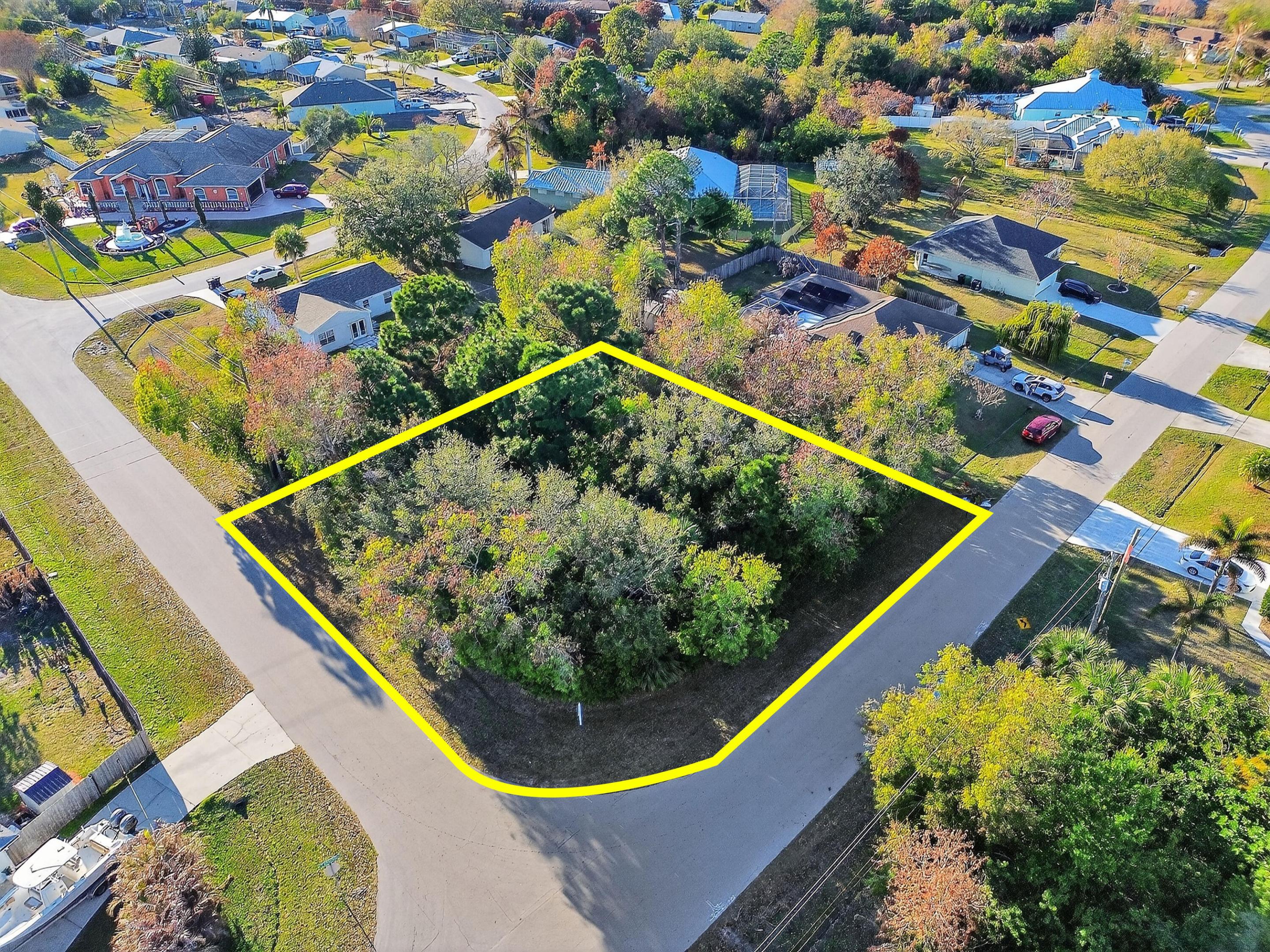 Port St Lucie-Section 40 - Land