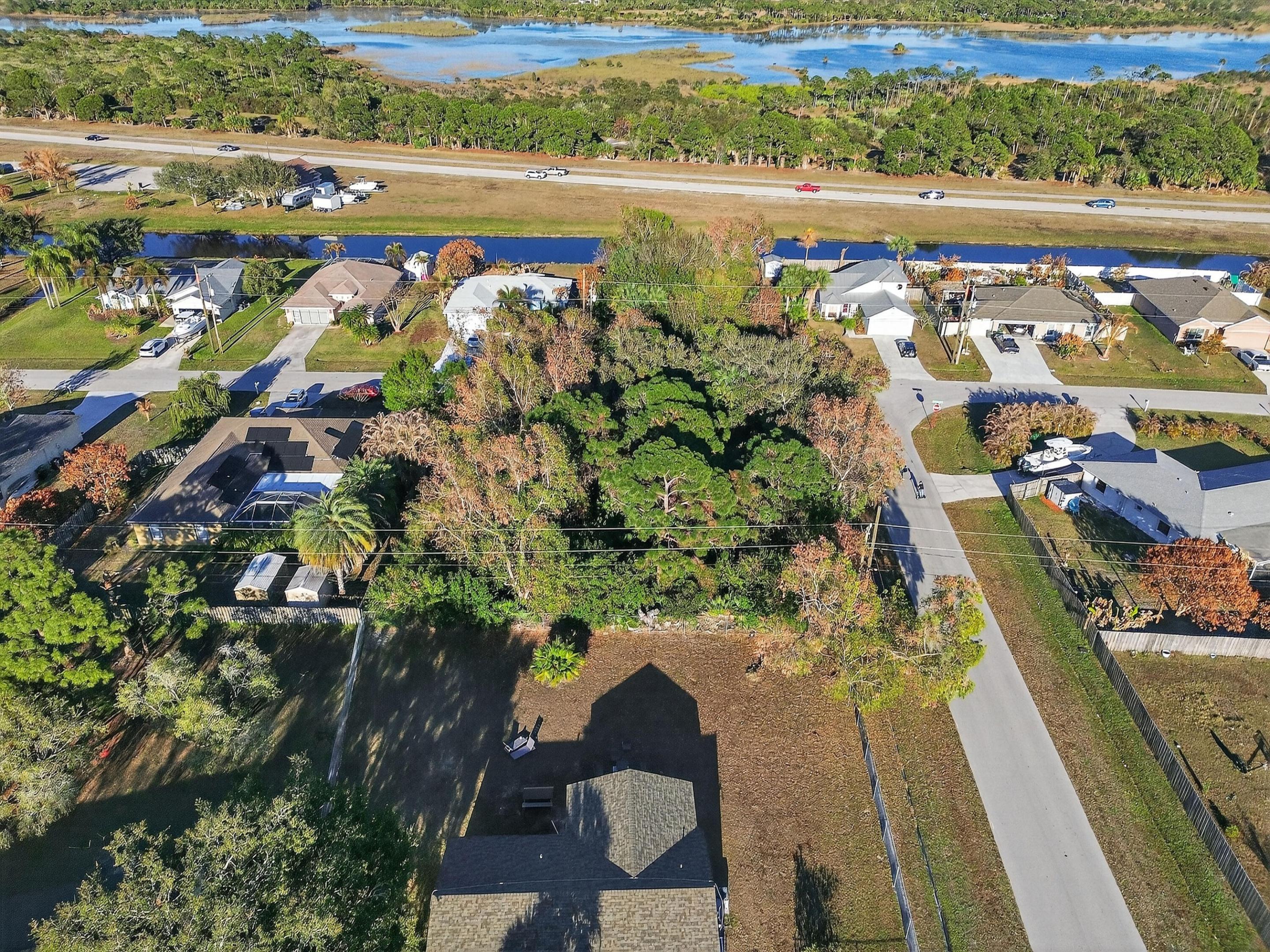 Port St Lucie-Section 40 - Land