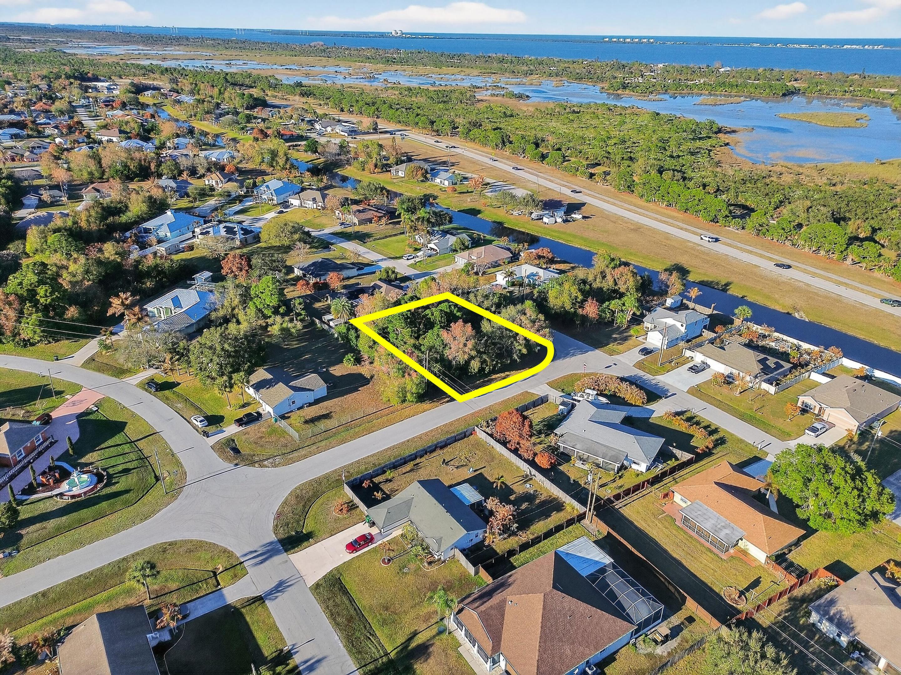 Port St Lucie-Section 40 - Land