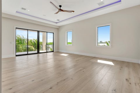 Tiny photo for 19600 Harbor Road S, Jupiter, FL 33469 (MLS # B26089602)