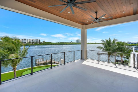 Tiny photo for 19600 Harbor Road S, Jupiter, FL 33469 (MLS # B26089602)