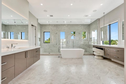 Tiny photo for 19600 Harbor Road S, Jupiter, FL 33469 (MLS # B26089602)