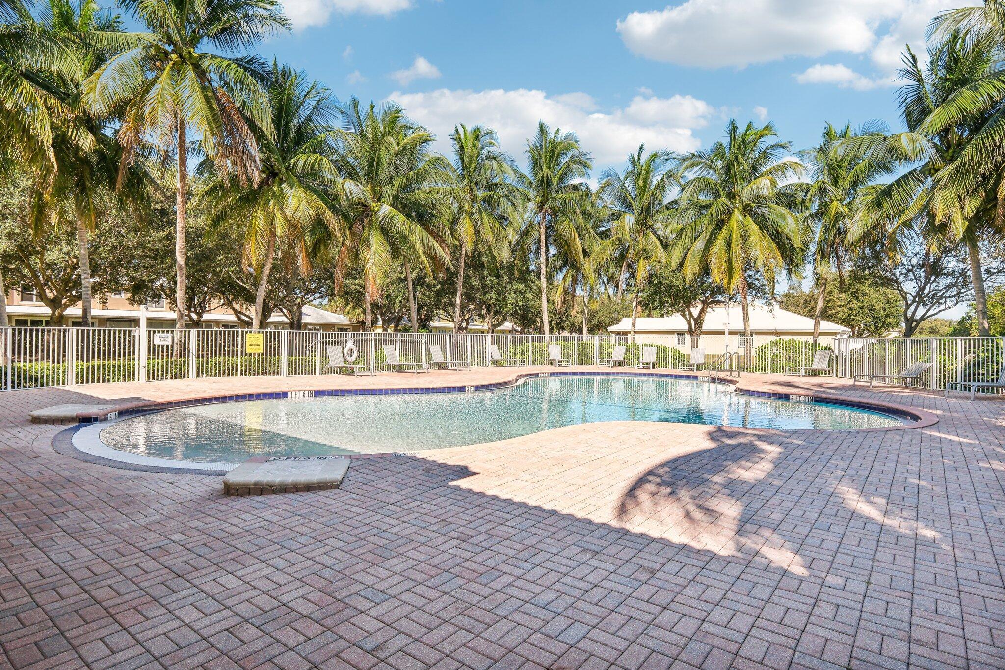 LANTERN KEY - Residential Lease