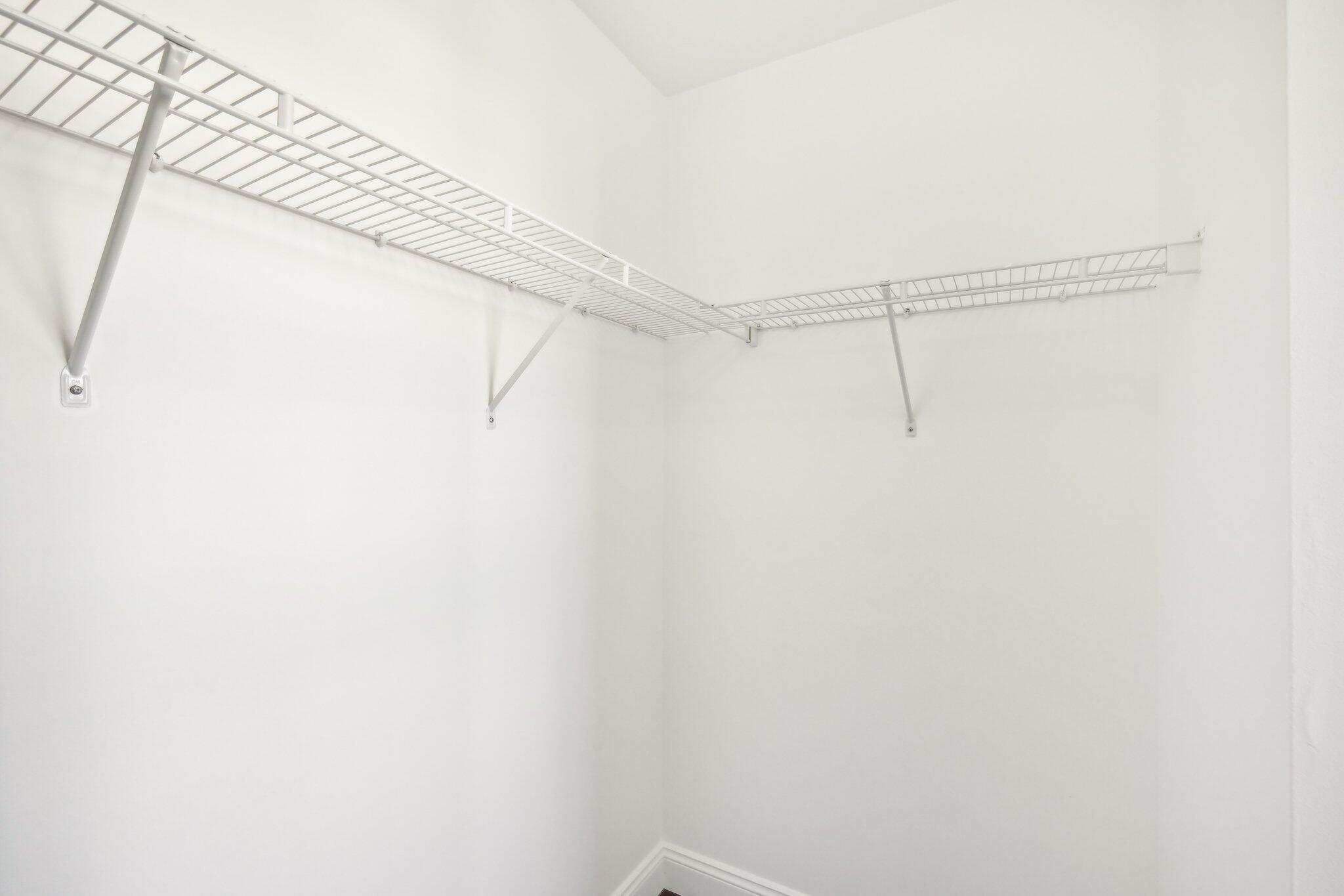 LANTERN KEY - Residential Lease