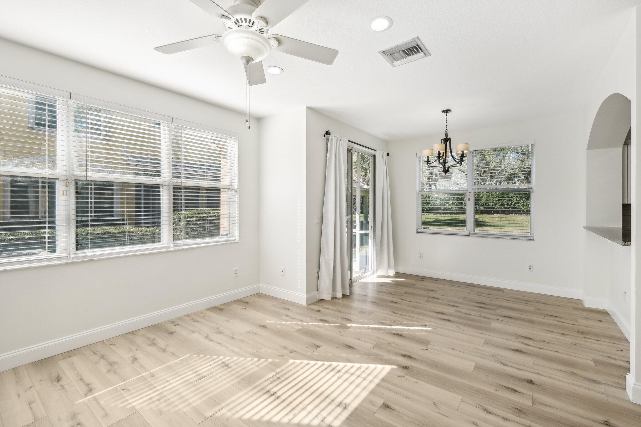 LANTERN KEY - Residential Lease