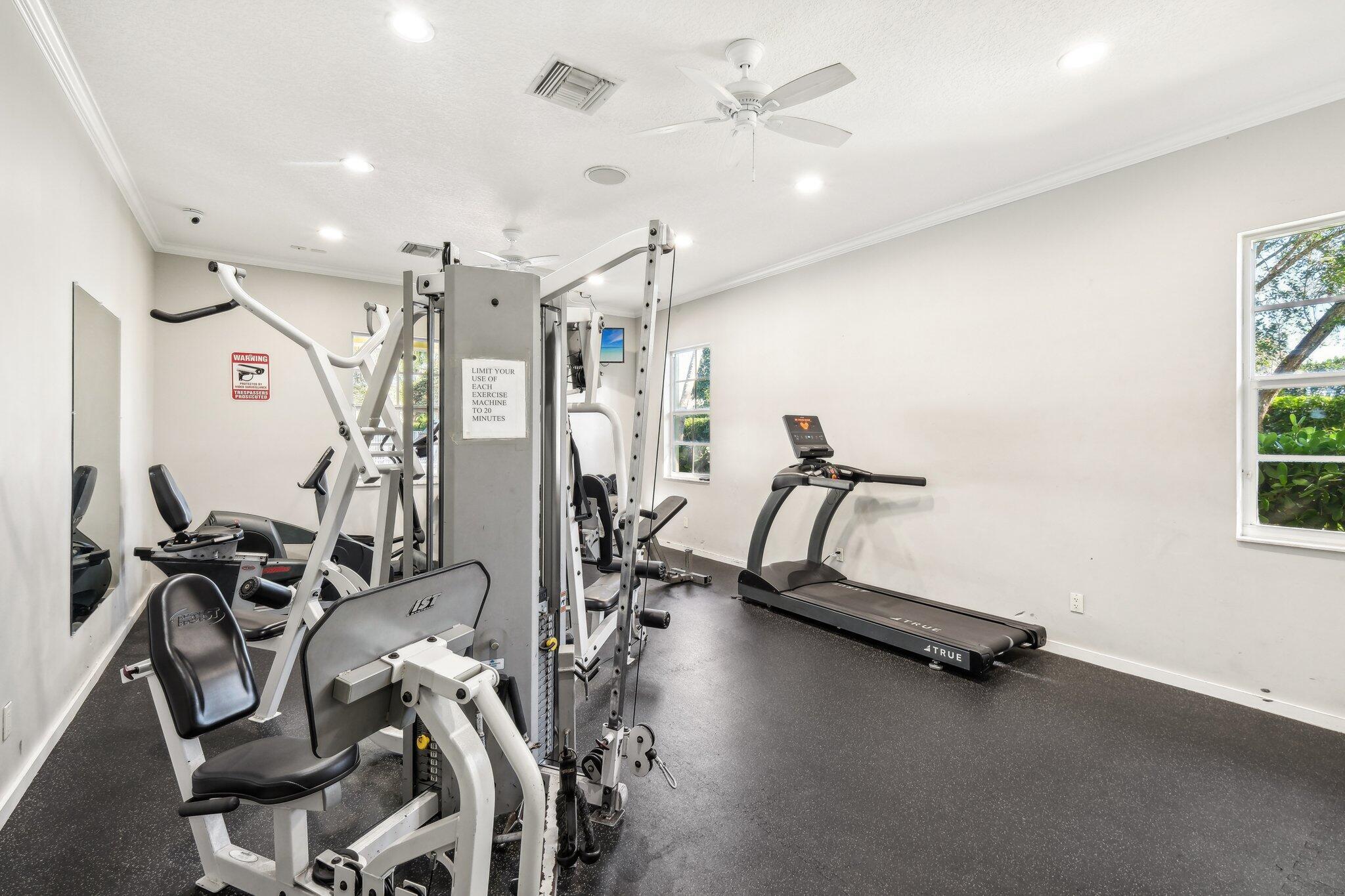 LANTERN KEY - Residential Lease