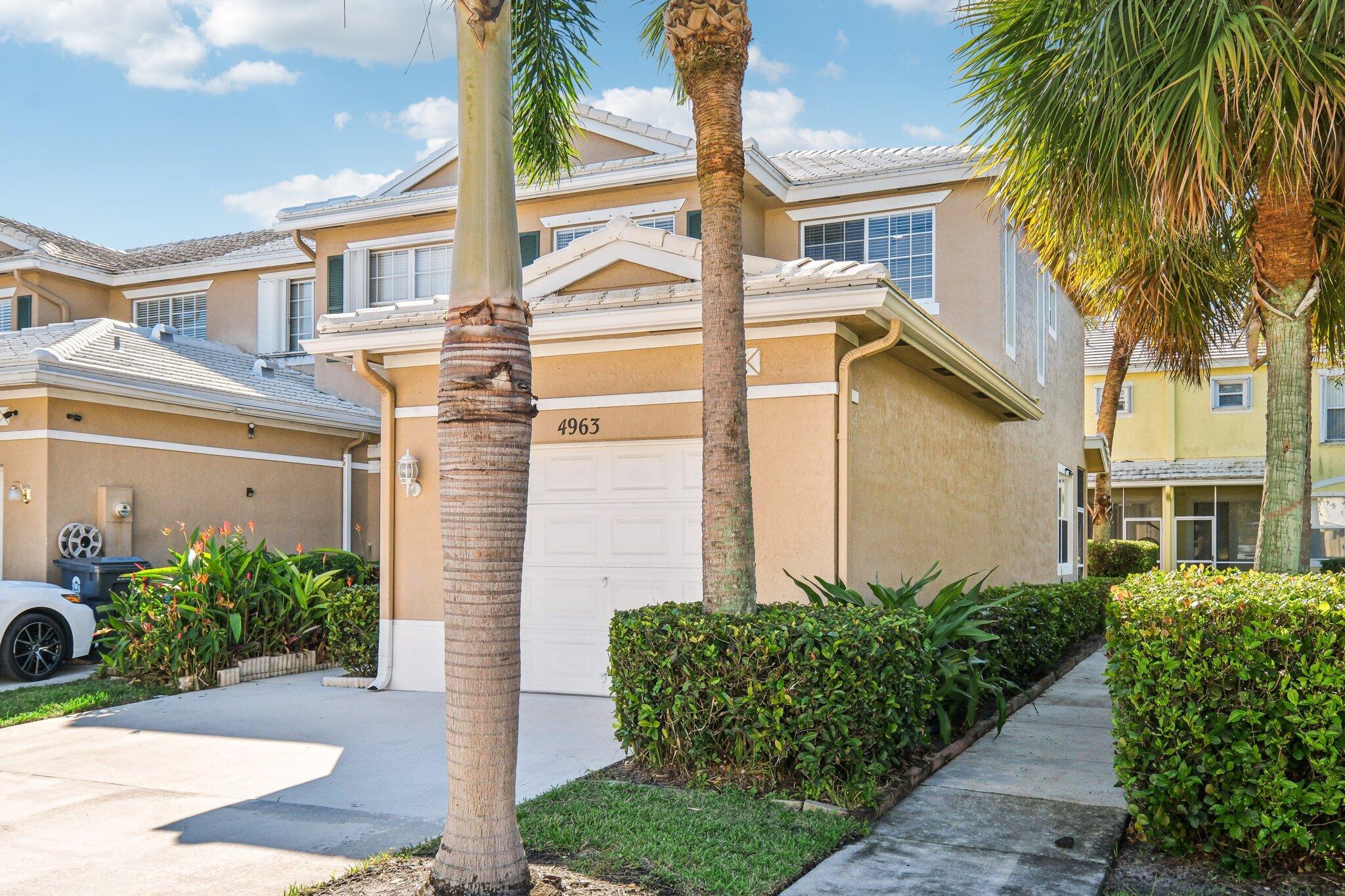 LANTERN KEY - Residential Lease