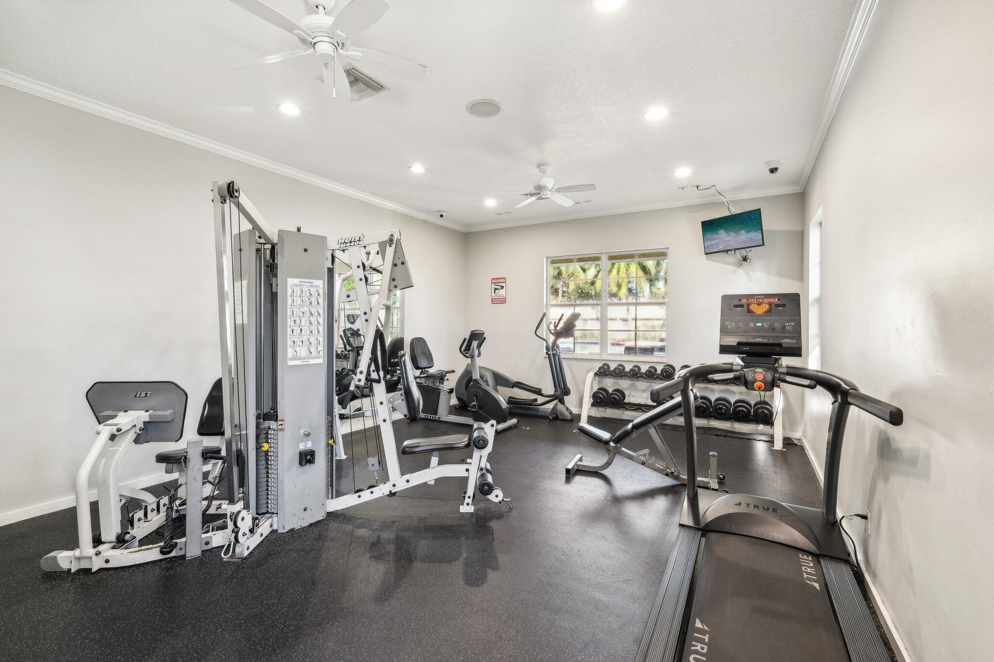 LANTERN KEY - Residential Lease