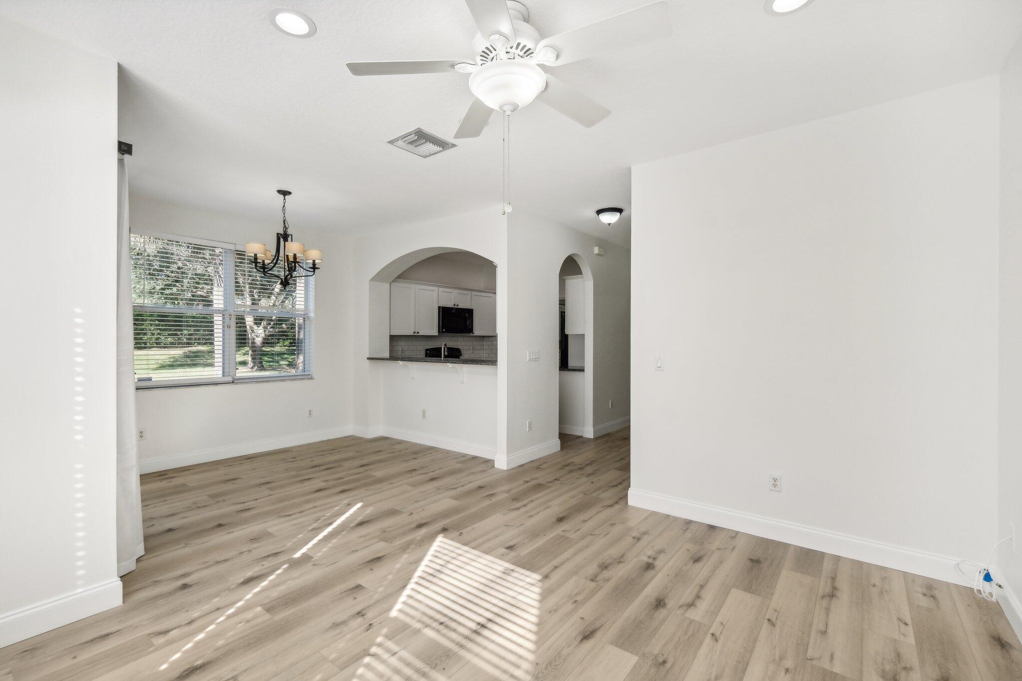 LANTERN KEY - Residential Lease