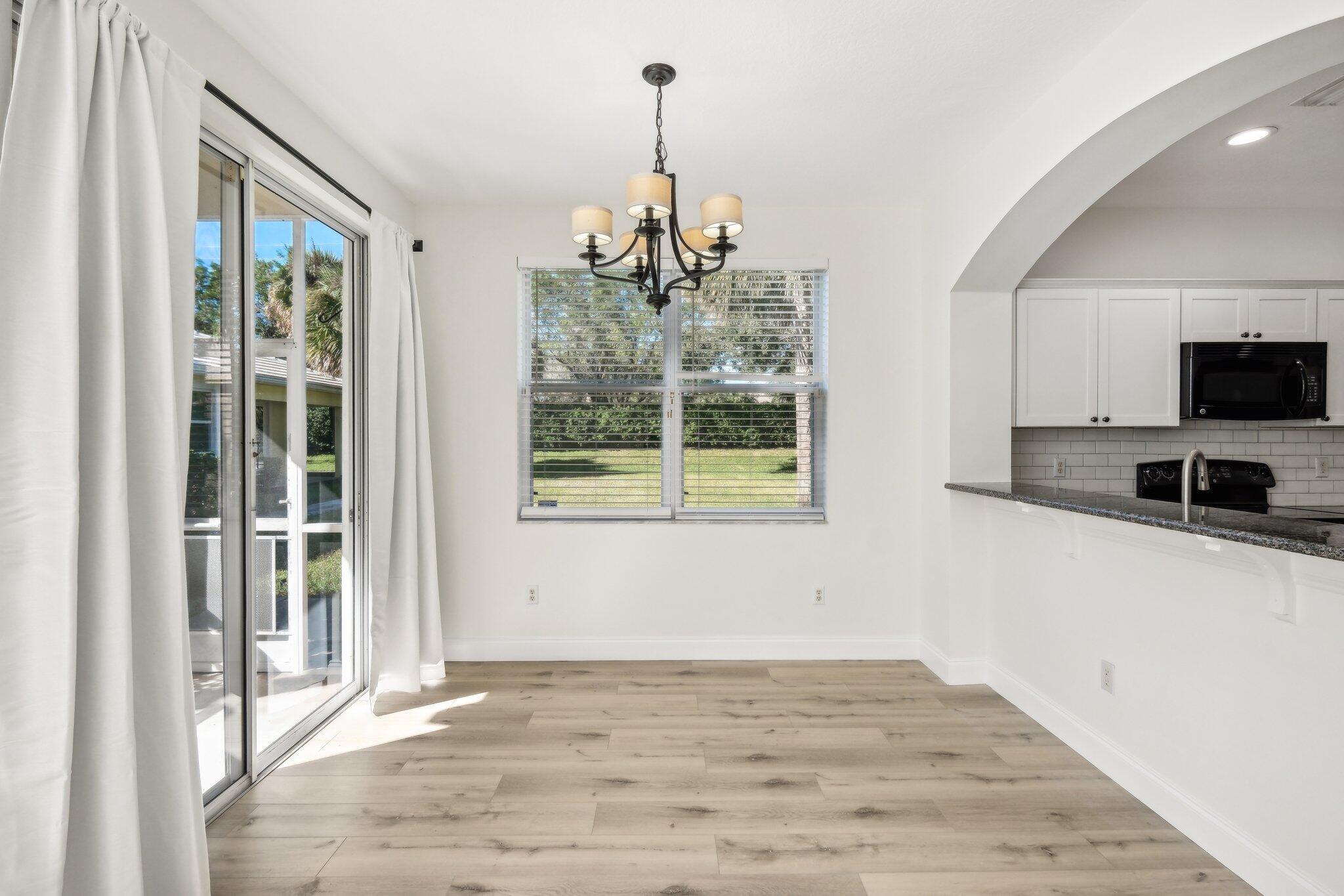 LANTERN KEY - Residential Lease