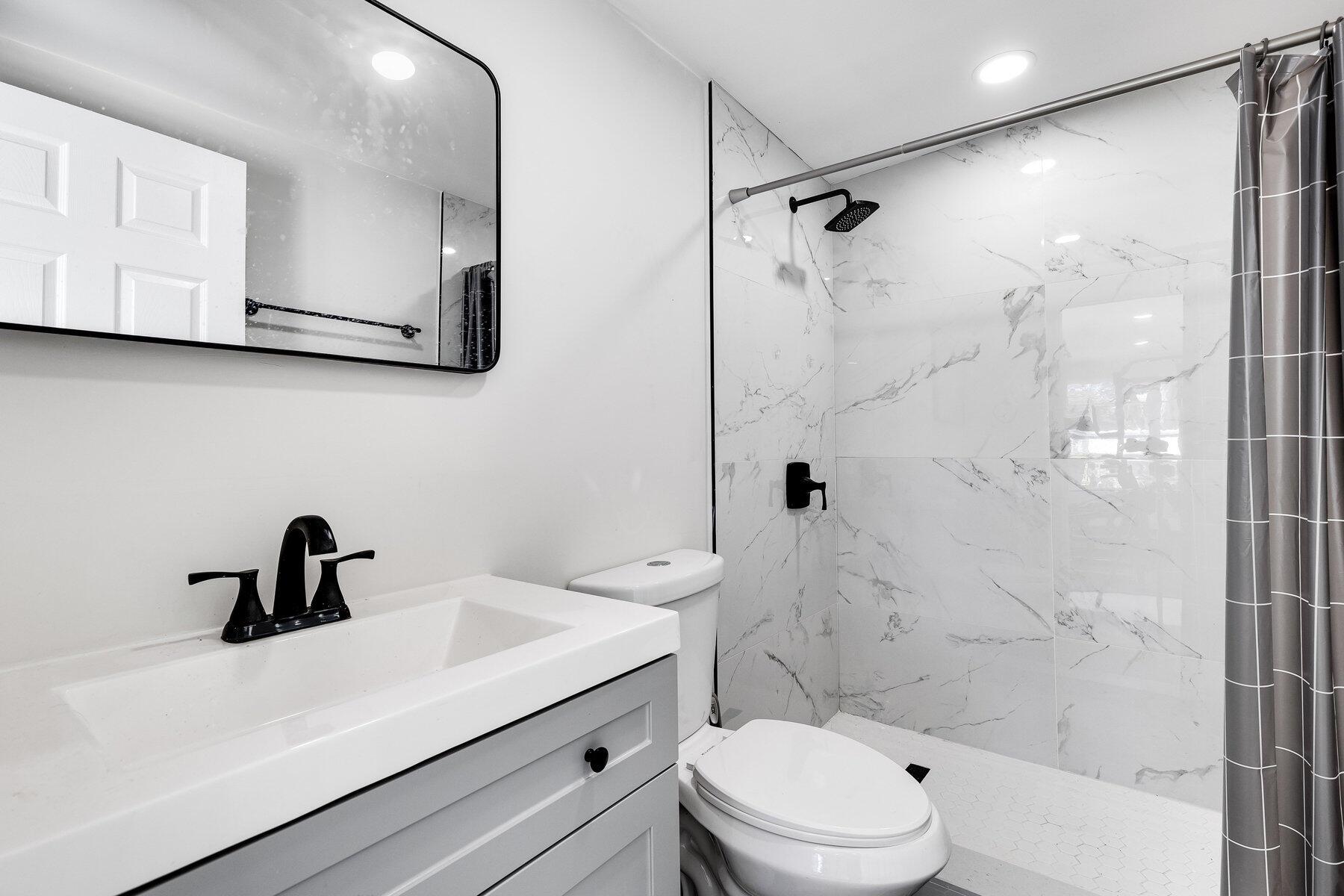 PALM BEACH SQUARE UNIT 4 - Residential