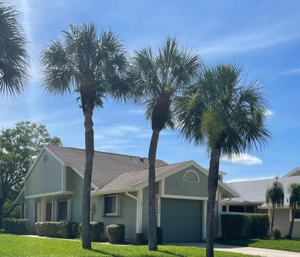 Photo of 1538 SE Crayrich Court, Port St Lucie, FL 34952 (MLS # R10912688)