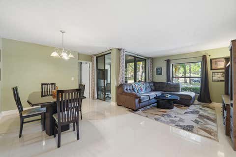 Tiny photo for 2928 Carambola Circle S, Coconut Creek, FL 33066 (MLS # B26008264)