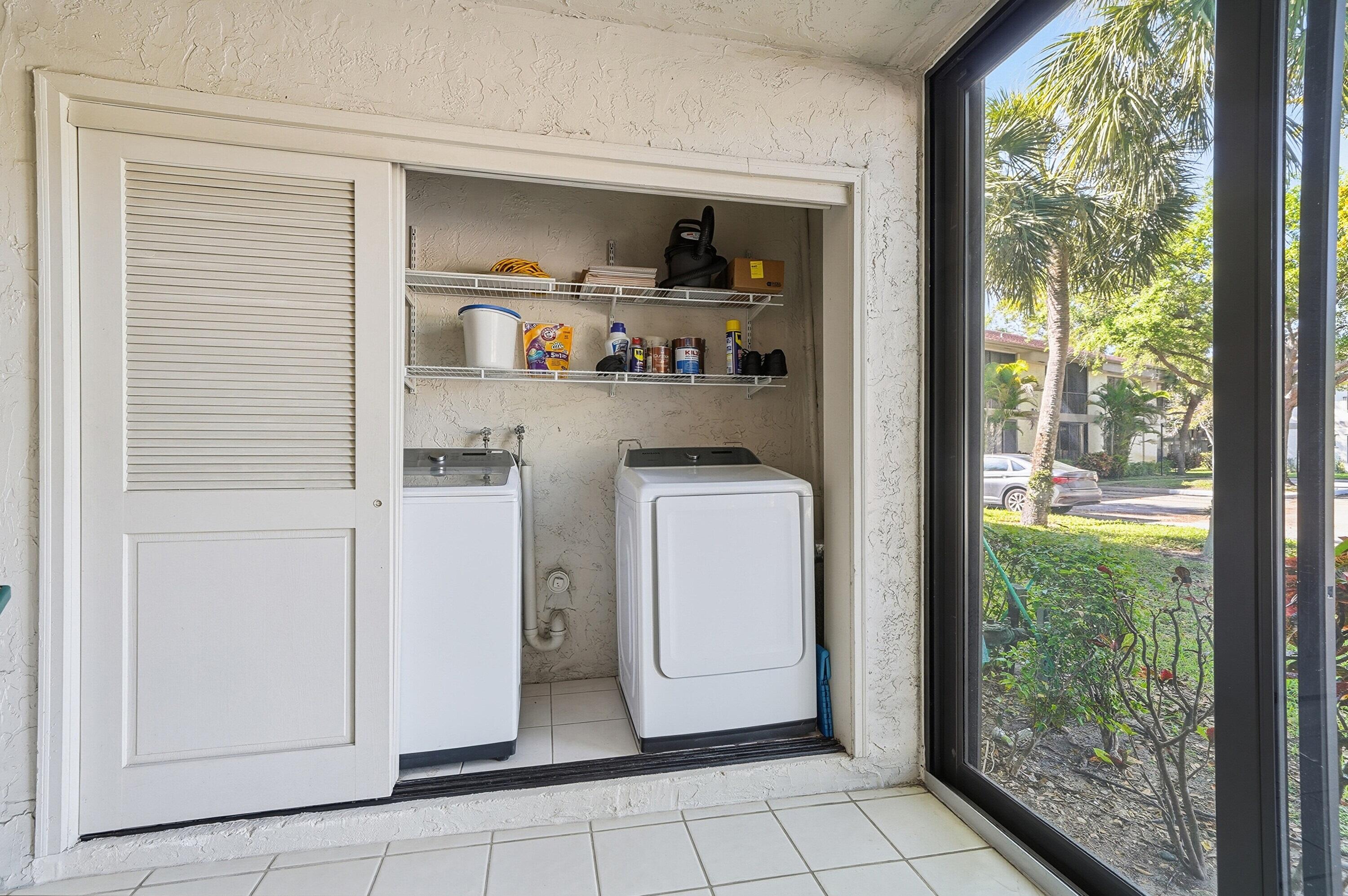 APPLEWOOD VILLAGE IV-D CONDO - Residential