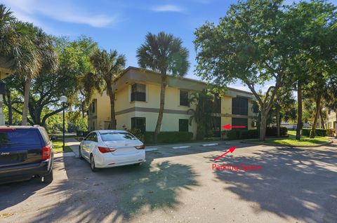 Tiny photo for 2928 Carambola Circle S, Coconut Creek, FL 33066 (MLS # B26008264)