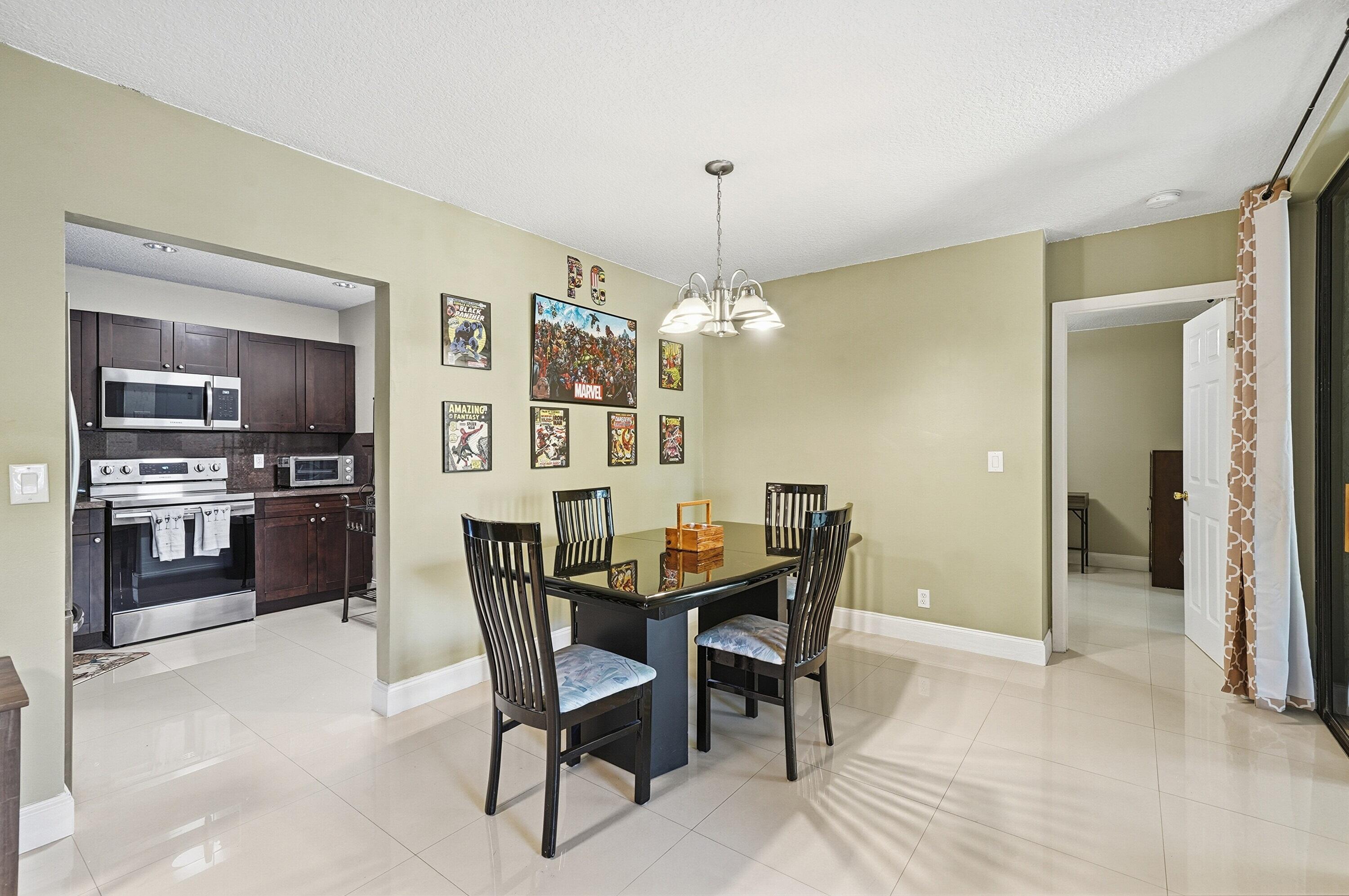 APPLEWOOD VILLAGE IV-D CONDO - Residential