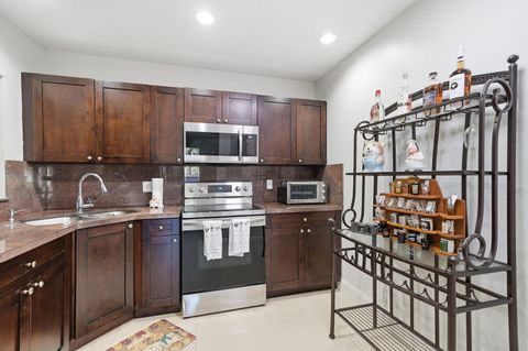 Tiny photo for 2928 Carambola Circle S, Coconut Creek, FL 33066 (MLS # B26008264)