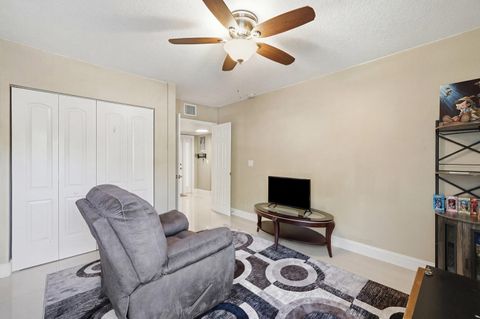 Tiny photo for 2928 Carambola Circle S, Coconut Creek, FL 33066 (MLS # B26008264)
