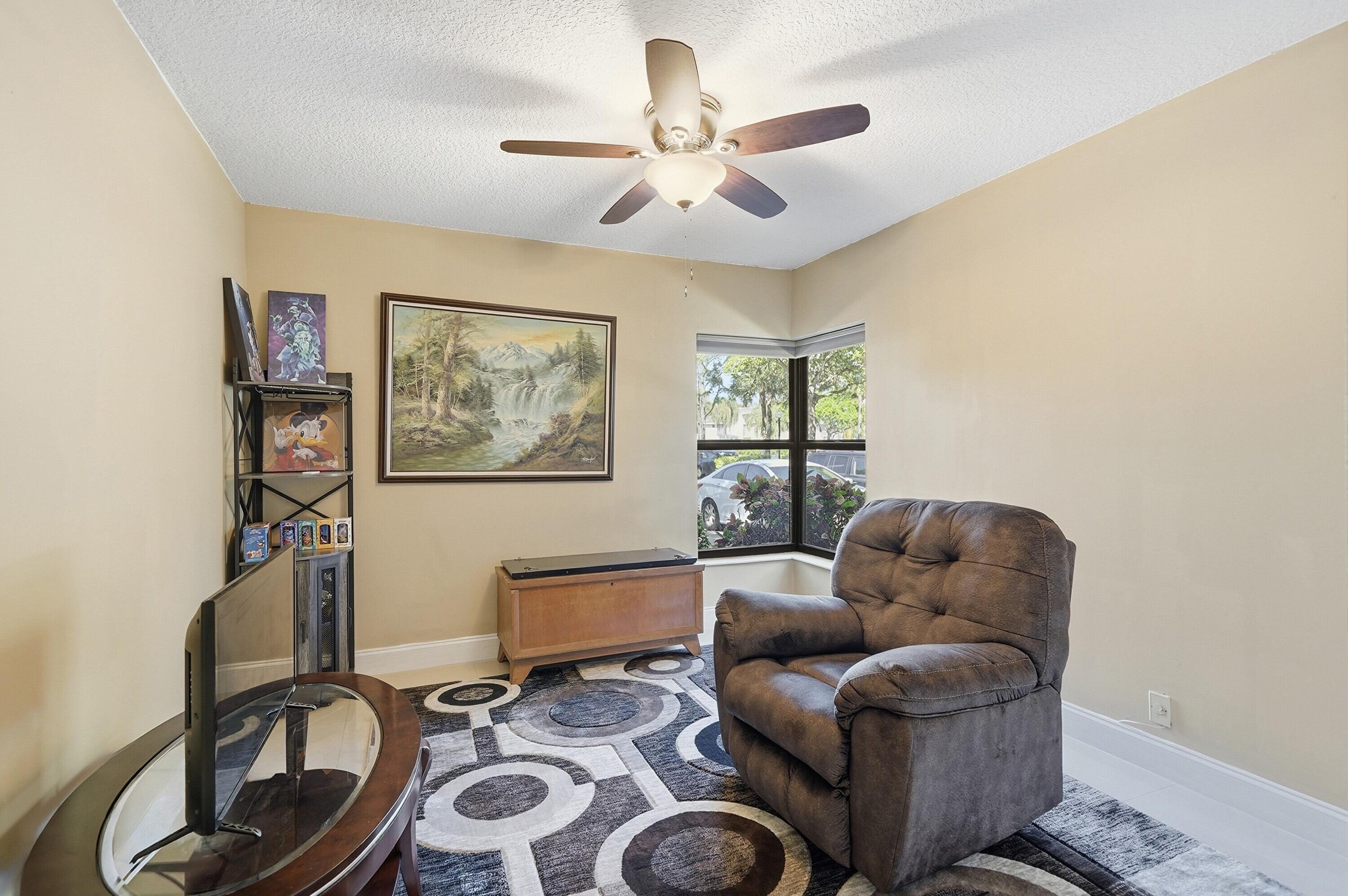 APPLEWOOD VILLAGE IV-D CONDO - Residential