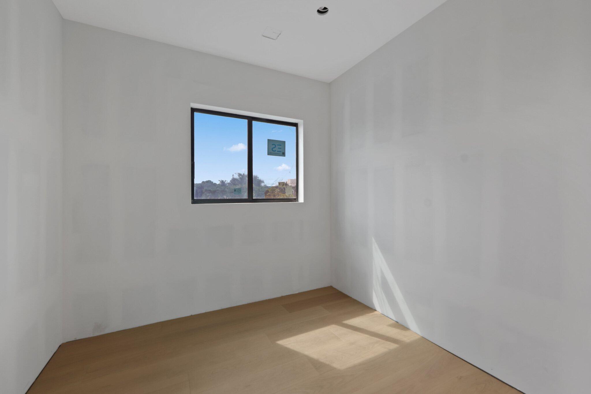 HIGH ACRES 3RD ADD - Residential