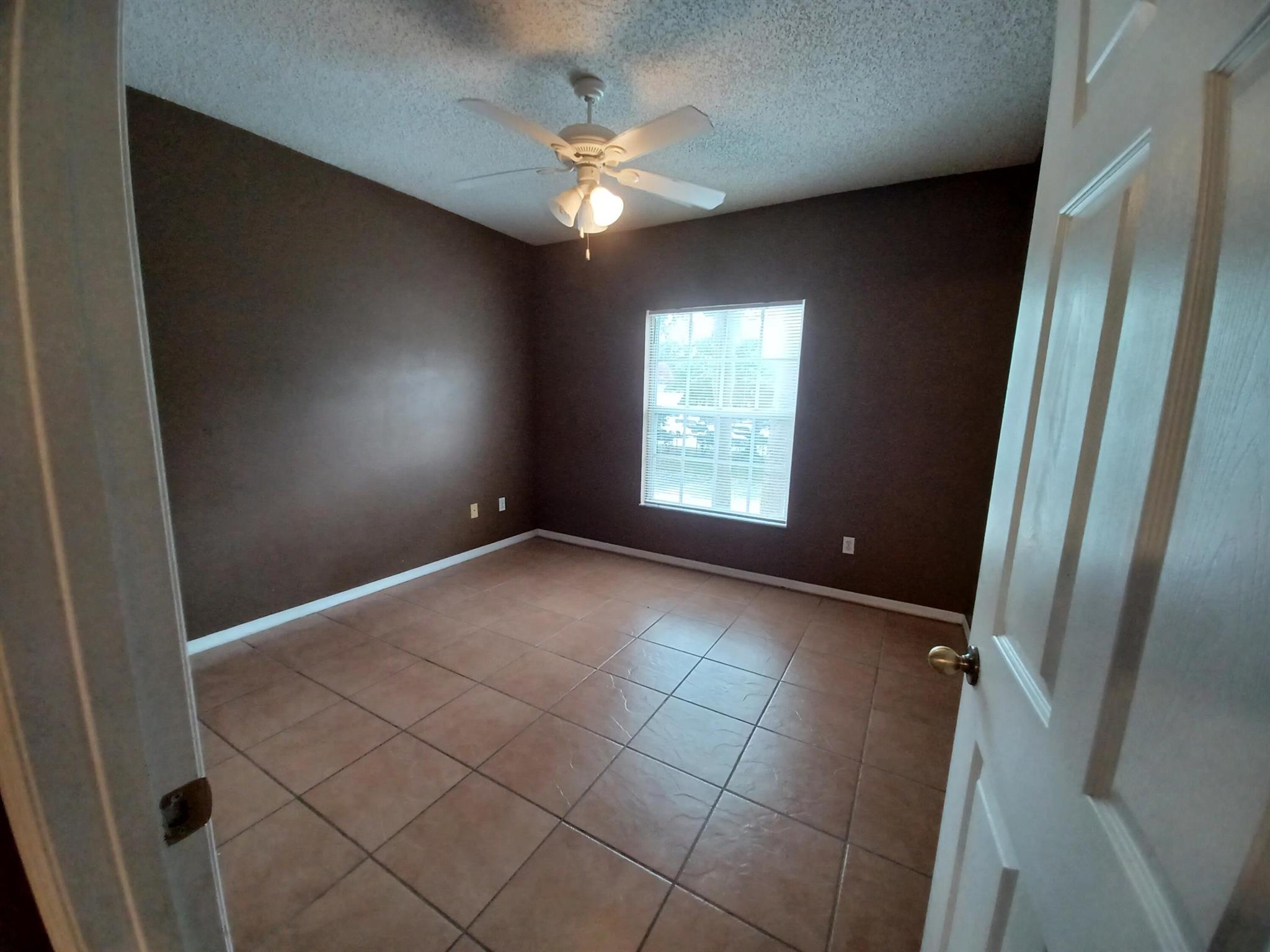 CONDOS AT COURTNEY PARK - Residential Lease