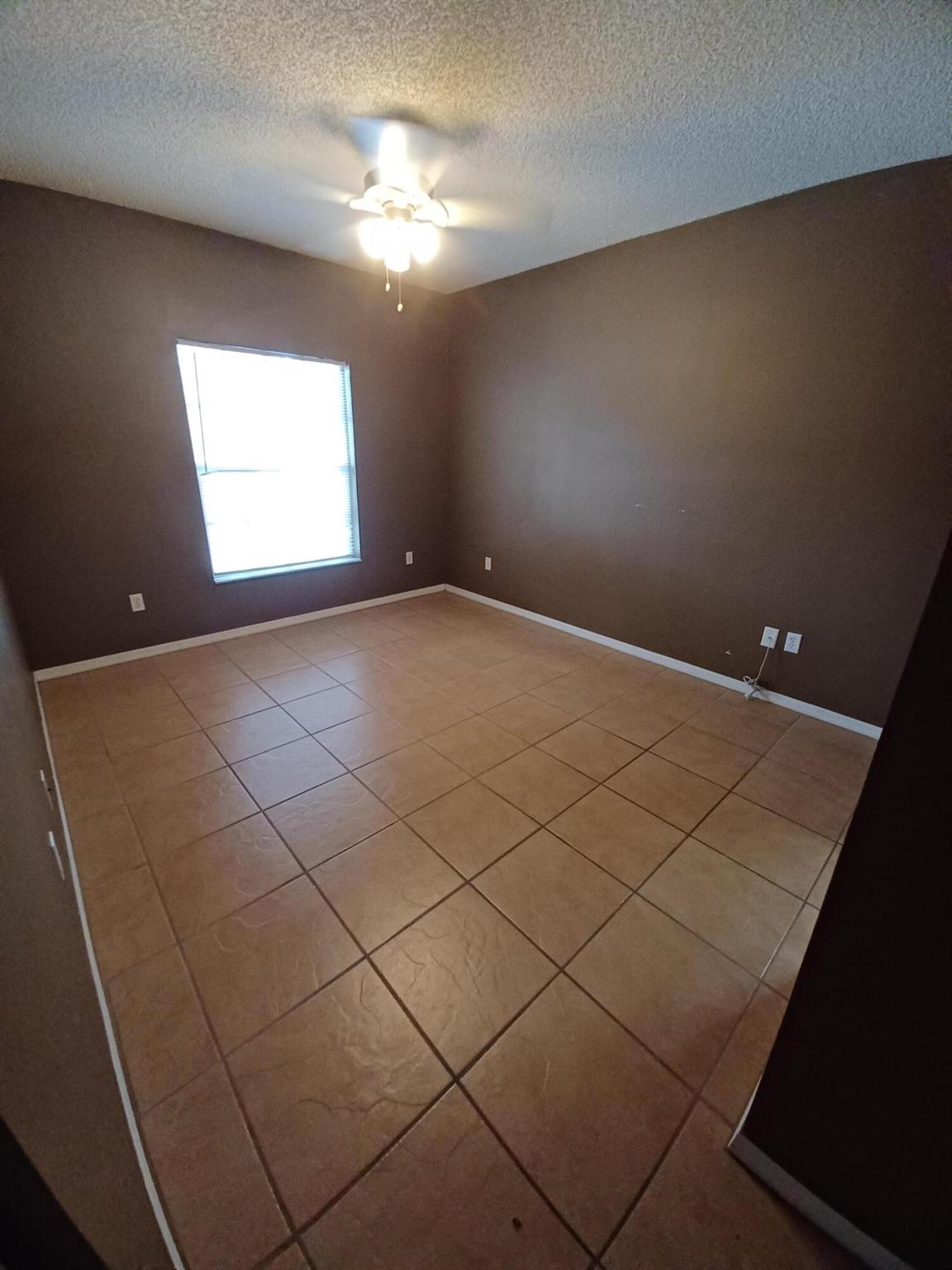 CONDOS AT COURTNEY PARK - Residential Lease