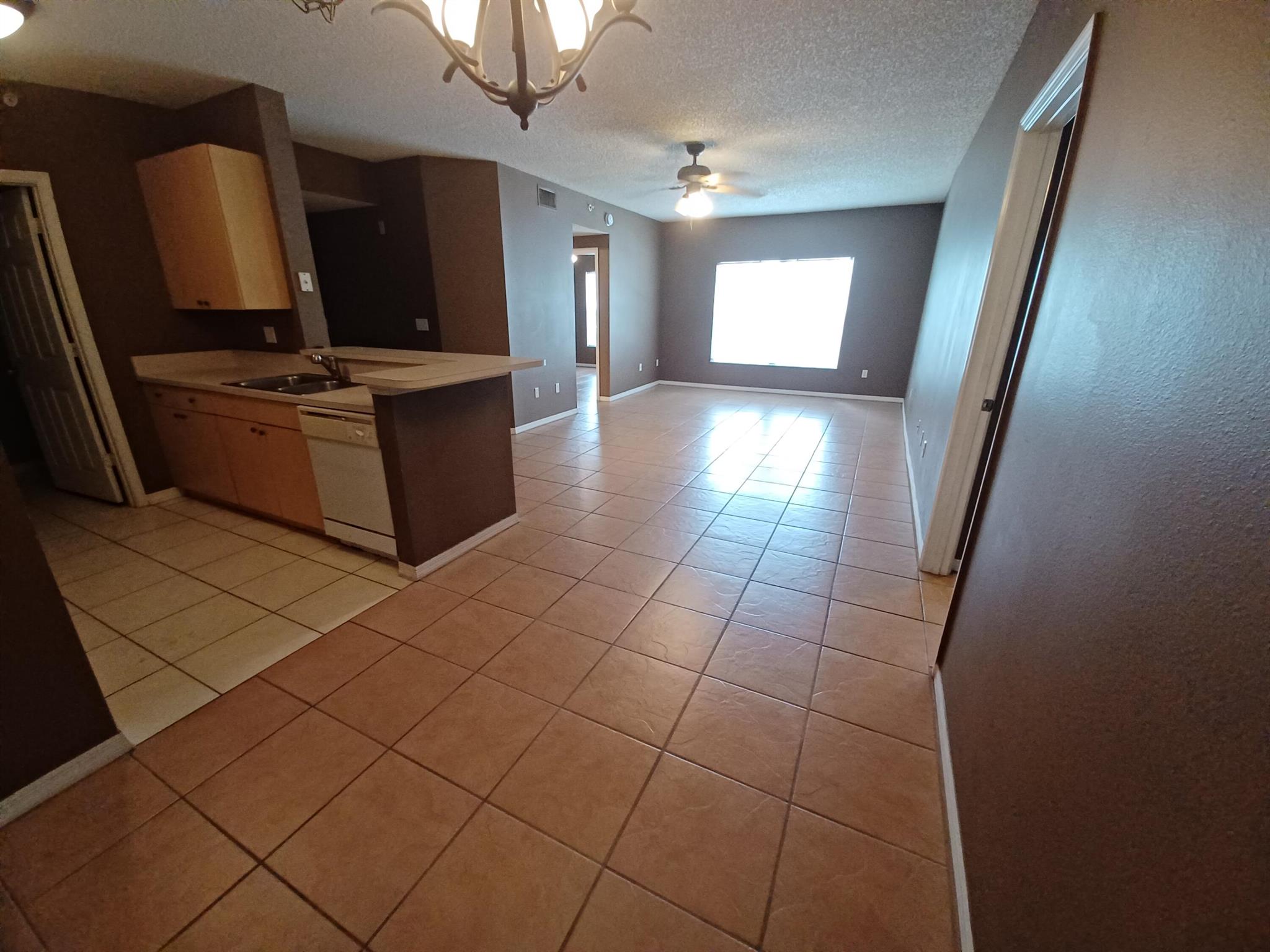 CONDOS AT COURTNEY PARK - Residential Lease