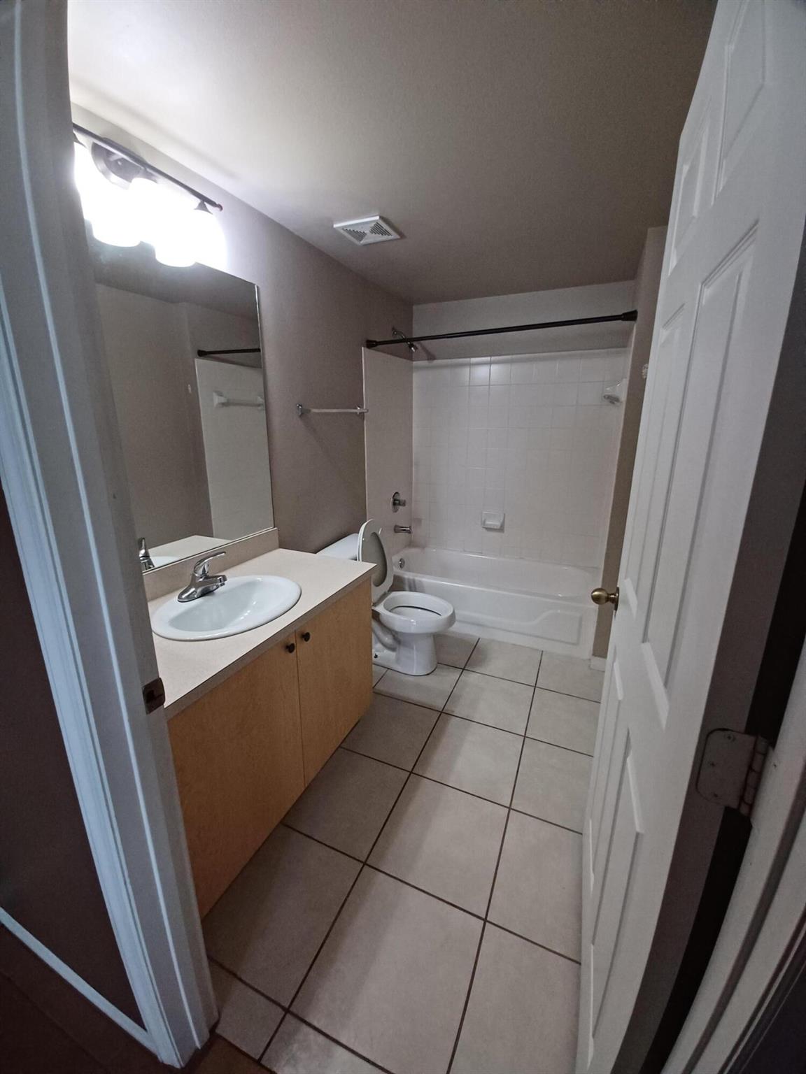 CONDOS AT COURTNEY PARK - Residential Lease