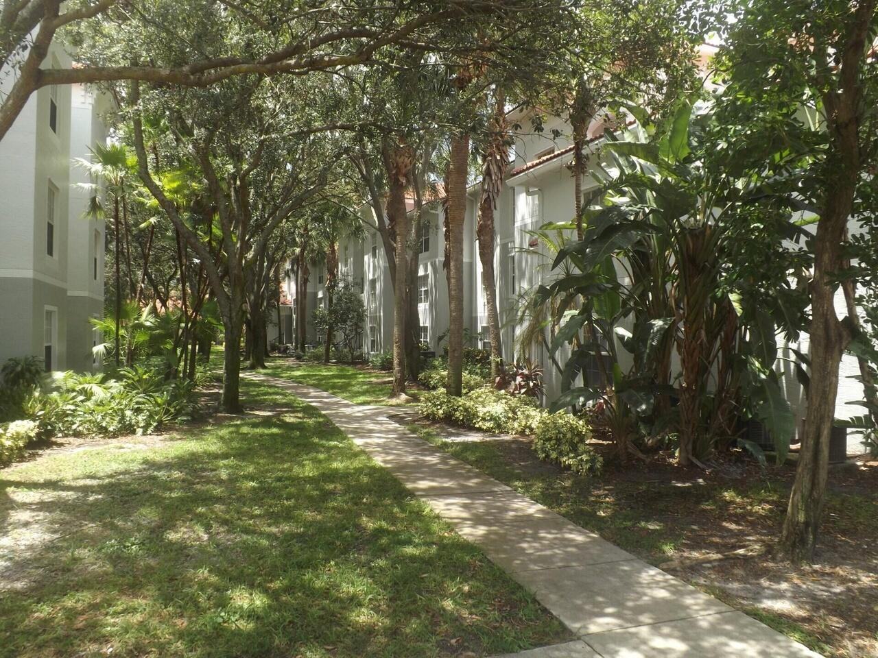 CONDOS AT COURTNEY PARK - Residential Lease