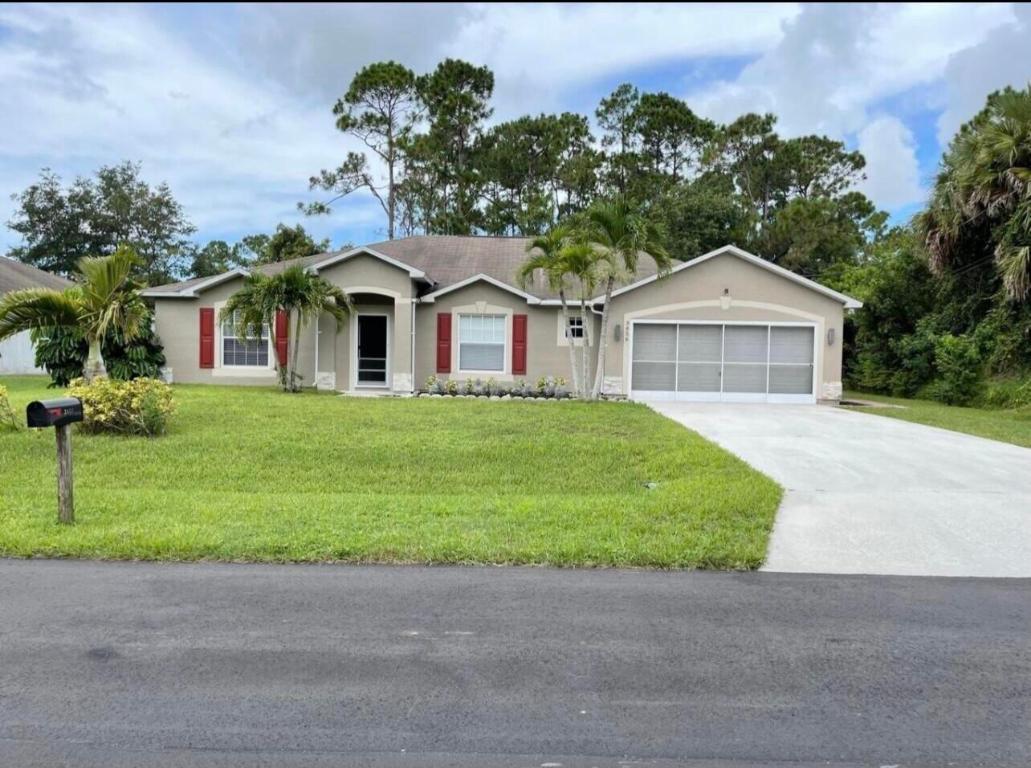 PORT ST LUCIE SECTION 19 - Residential Lease
