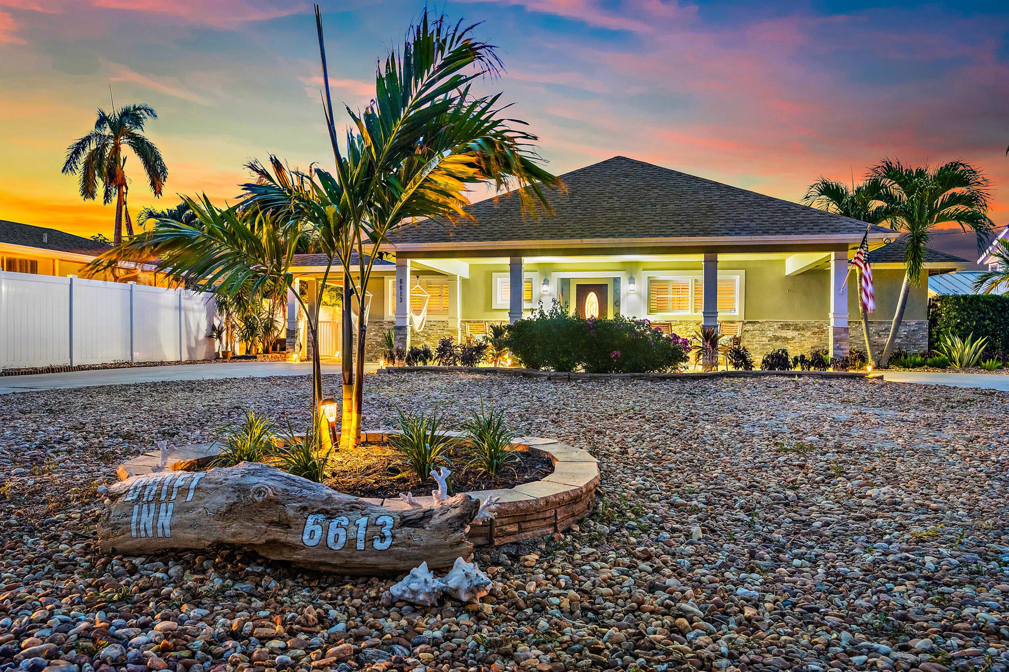 ISLAND ESTATES - Residential