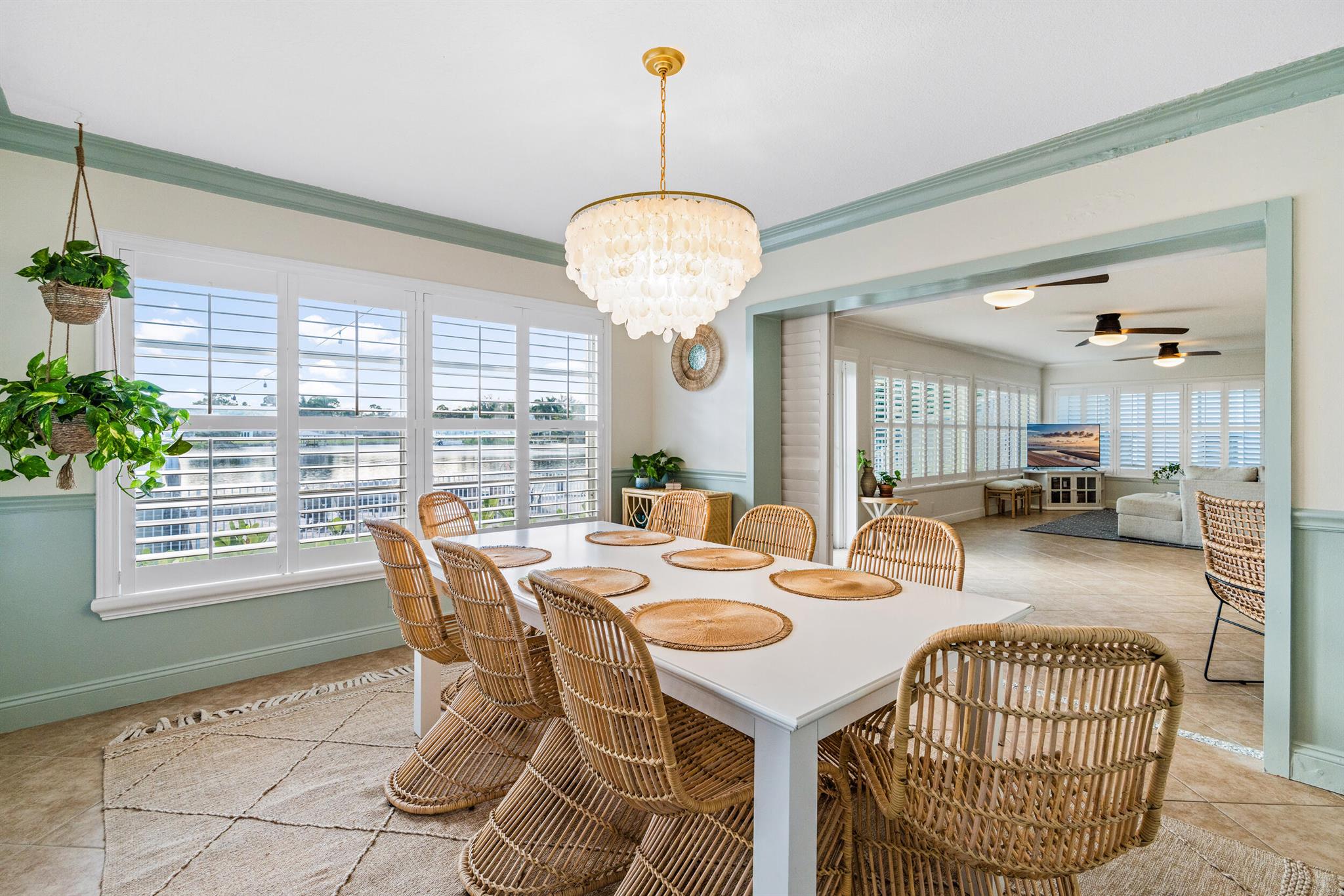 ISLAND ESTATES - Residential